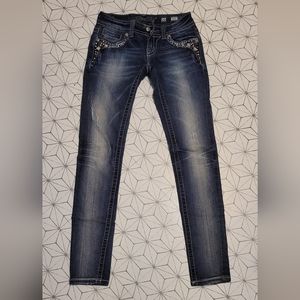 Miss Me skinny jeans 26